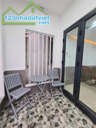 # Nhà Kiệt 325 Hùng Vương, 75m2, gác lửng sạch đẹp, 2.65  tỷ - 4