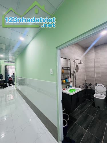 Bán nhà Hương Lộ 2, Bình Tân, 4x18m(72m2), 2  tầng, hẻm 6m, giá chỉ hơn 5tỷ. Lh 0901013009 - 2