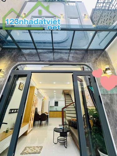 Chính chủ bán nhà Tô Hiến Thành F13 Q10