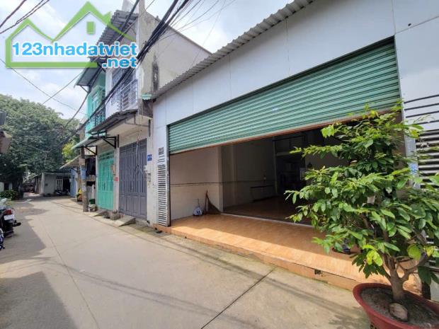 Bán nhà mặt tiền hẻm 8m đường Hiệp Thành; 92m2 (6,5x14), giá 4,8 tỷ - 2