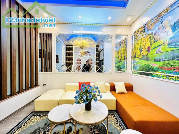 BÁN NHÀ KIM NGƯU - QUẬN HAI BÀ TRƯNG- 38m2 -PHÂN LÔ Ô TÔ-  THÔNG BÀN CỜ- THOÁNG TRƯỚC - 3