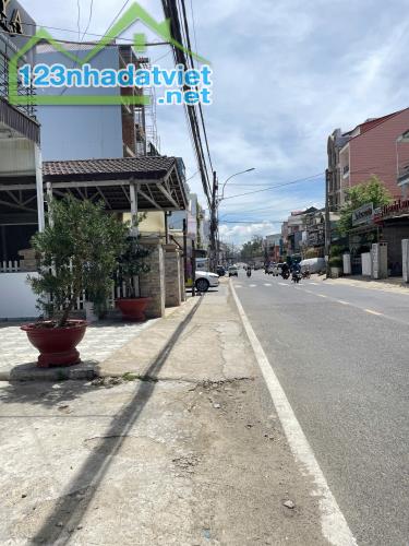Lô đất mặt tiền, kinh doanh đa nghành, gần trung tâm Đà Lạt, phù hợp đầu tư. 293m2 - 25 tỷ