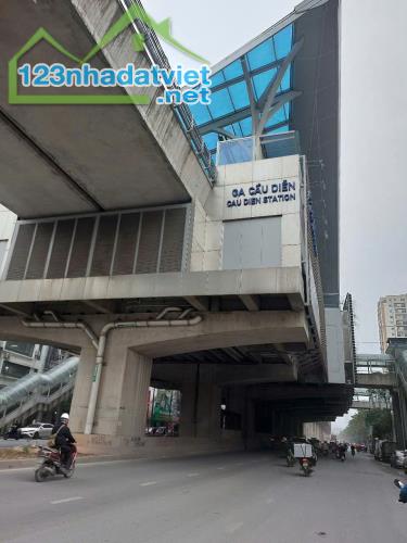 Bán nhà 5 tầng mới phố Hồ Tùng Mậu,lô góc thoáng rộng,chục bước ra mặt phố chỉ 7.5 tỷ