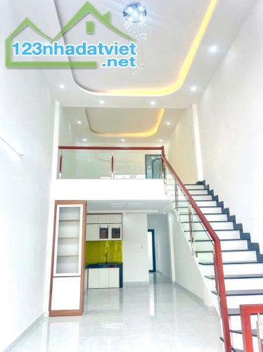 bán gấp nhà xuân thới sơn hóc môn gần chợ mặt tiền đường 7m giá bán 4,2 tỷ - 1