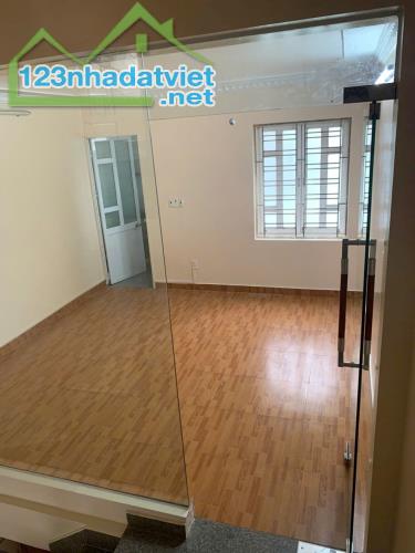 Bán nhà mặt đường Thiên Lôi, 83m 4 tầng, vị trí đẹp đông đúc, Giá 9.3 tỉ - 3