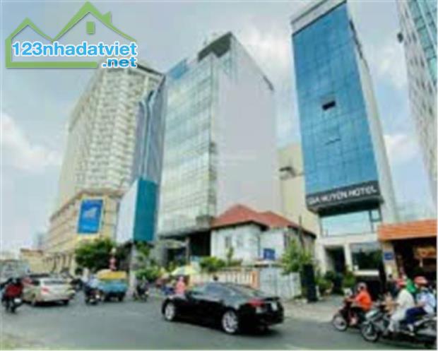 📍Bán Mặt Tiền Tô Hiến Thành Đoạn Đẹp Nhất Kế Sư Vạn Hạnh,4m X𝟮2m 4Tầng, 28 Tỷ TL