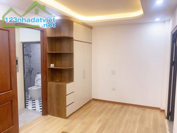 BÁN NHÀ PHỐ QUAN NHÂN, MỚI ĐẸP, THANG MÁY, FULL NỘI THẤT, GẦN PHỐ, 30M2, 5T, GIÁ 6.75 TỶ. - 3