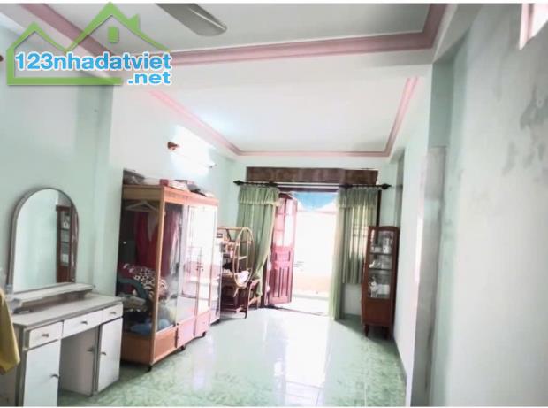 Chủ đi NN nên Bán nhanh nhà 3 tầng hẻm oto đường Hồng Bàng nha Trang  hạ từ 6,2ty còn5,6ty - 3