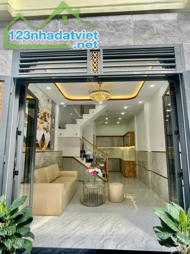 BÁN NHÀ BÌNH TÂN, 80M2, ĐƯỜNG 7M, 3 TẦNG, NHÀ MỚI XÂY, CHỈ 2 TỶ 1 CÔNG CHỨNG NHAY