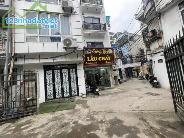 Bán nhà 100 Dương Văn Bé Hai Bà Trưng 45mx5T nhỉnh12 tỷ gara oto, kinh doanh cạnh TimeCity