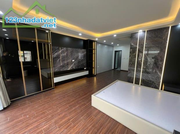 BÁN NHÀ RIÊNG ĐỀN LỪ,HOÀNG MAI, HÀ NỘI,52M2 VIEW ĐẸP,7 TẦNG, MẶT TIỀN 4.7M,GIÁ 17.85 TỶ - 2