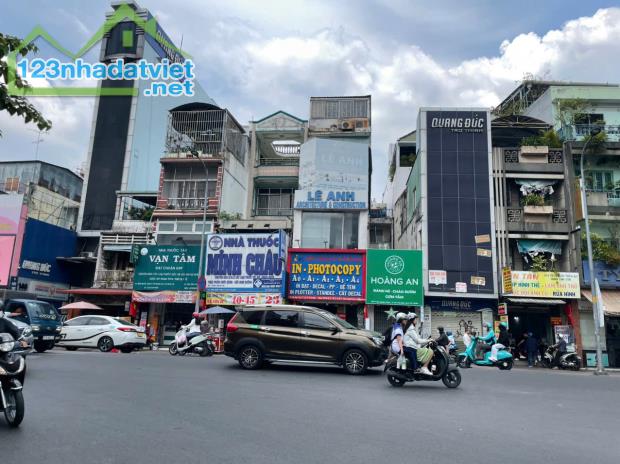 BÁN NHÀ MẶT TIỀN TRẦN QUỐC THẢO, P7, Q3.DT;4,2X20, 1TR2L, GIÁ;24 TỶ