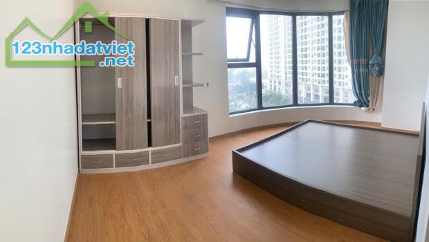 Cho thuê CC Gelexia Riverside,Tam Trinh Giá Tốt 11 triệu 97 m2, 3PN, Full Đồ 0911122316