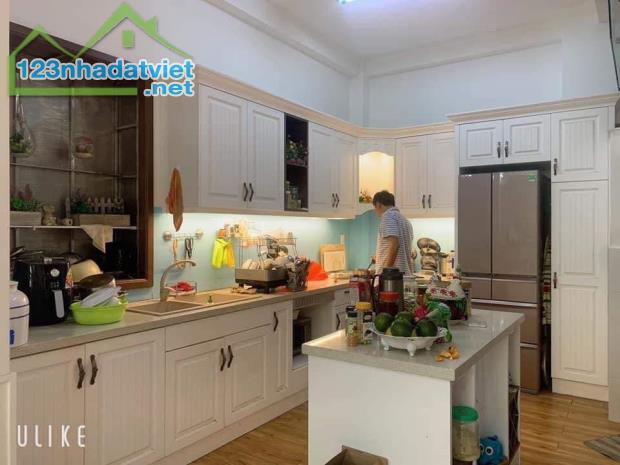 VỊ TRÍ CỰC ĐẸP! Bán Nhà 2 Tầng Xe Hơi Né Trần Quang Diệu, 38m2, 6 Tỷ TL - 2