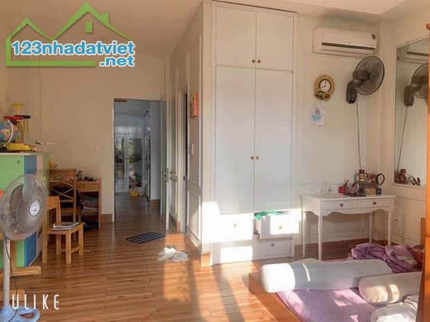 VỊ TRÍ CỰC ĐẸP! Bán Nhà 2 Tầng Xe Hơi Né Trần Quang Diệu, 38m2, 6 Tỷ TL - 1