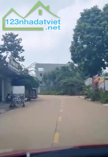 ĐẤT ĐẸP - GIÁ TỐT - Vị Trí Đắc Địa Tại Khu 4 ( Mới) Xã Thanh Đình, Thành phố Việt Trì ,