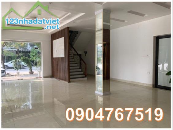 💥Cho thuê MBKD 2 mặt tiền Lạc Long Quân rộng 39m, P.Đông Vệ, TP.Thanh Hoá, 25tr/th