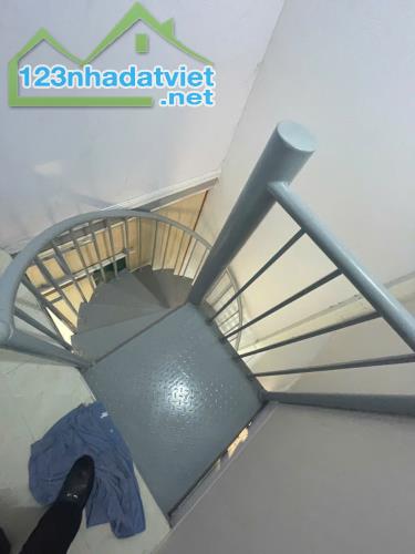 CHO THUÊ NHÀ NGUYÊN CĂN 3 TẦNG 2N2WC TẠI THANH NHÀN, HAI BÀ TRƯNG, HÀ NỘI - 1