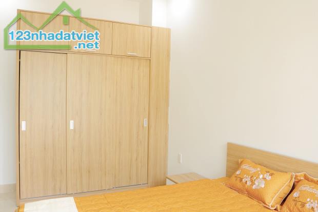 *Bán nhà Trọ 14 phòng, đường Dương Bá Trạc, dòng tiền 25tr/th, dt 90m2, chỉ 6,8 tỷ