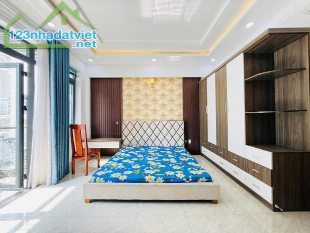 Siêu phẩm 5 tầng, hẻm xe tải, ngay sát mặt tiền đường Thống Nhất, Gò Vấp - 1