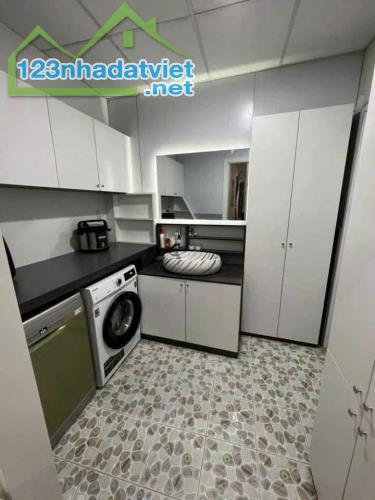 cần bán gấp nhà 1 trệt 2 lầu xuân thới thượng hóc môn đầy đủ công năng với giá 7.2 tỷ - 2