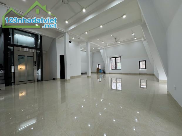 BẮN CĂN BT DIỆN TÍCH 206M2 GIÁP ĐƯỜNG LÊ QUANG ĐẠO VÀ TRỰC ĐƯỜNG 70 ĐẠI MỖ - 1