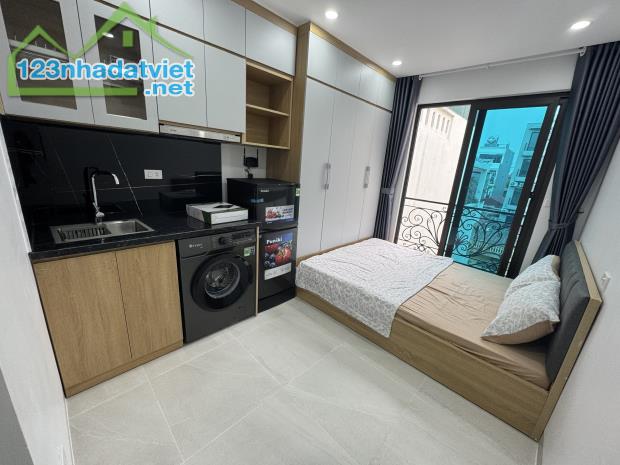 Bán CCMN Nguyễn Công Trứ ,ô tô đỗ cửa ,106m2*6T mt6m, 17pkk,giá 19,8 tỷ có thương lượng.
