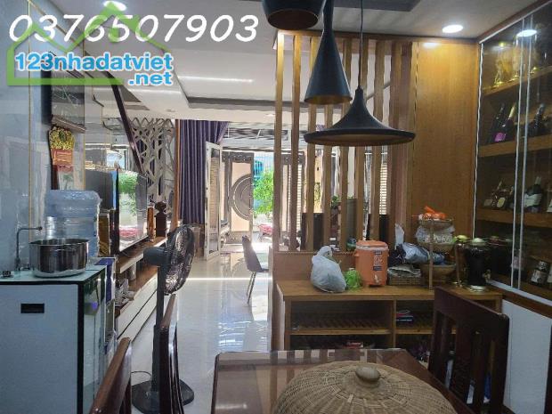 BÁN NHÀ 3 TẦNG, 71M2, LÊ VĂN THỌ, GÒ VẤP - GIÁ 8.6 TỶ - SỔ ĐỎ CHÍNH CHỦ - 2