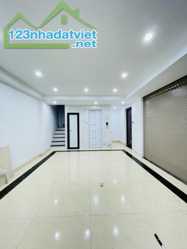 KHƯƠNG ĐÌNH 36M, 6.5T MT8M THANG MÁY, MẶT TIỀN KHỦNG, THIẾT KẾ HIỆN ĐẠI, NỘI THẤT XỊN SÒ, - 2
