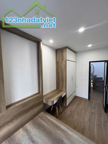 Bán nhà Phố Cổ Hà Đông, Ngõ thông tứ tung, full nội thất, 16/20T2 mét, giá 3.6tỷ