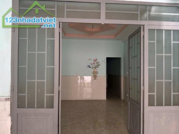 Bán nhà Hương Lộ 2, Bình Tân, 3.9x18m(70m2), 2 tầng,dòng tiền 15triệu/tháng, giá chỉ 3tỷ75