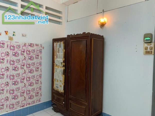 Bán căn hộ chung cư 2S6 đường Lương Văn Can, phường Bình Khánh, thành phố Long Xuyên,