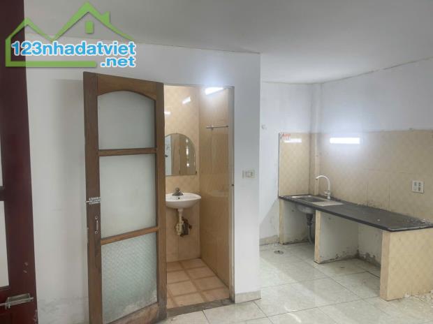 Bán nhà cấp 4 diện tích hơn 57m  Ninh Sơn, Cách QL6 chỉ 1km – giá tốt - 1