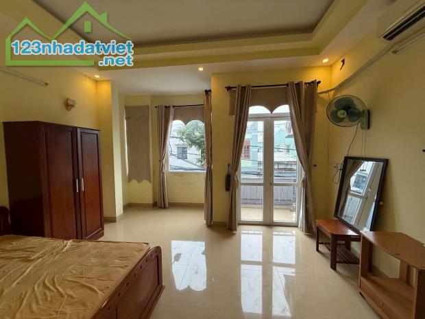 CẦN BÁN CĂN HỘ 3 TẦNG HUY CẬN ĐÀ NẴNG,DÒNG TIỀN ỔN ĐỊNH 33tr/ THÁNG  • Diện tích đất: 143m - 2