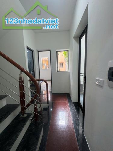 Chính Chủ Cần Bán Căn Nhà Tại Đường Đội Cấn, Phường Cống Vị, Ba Đình, Hà Nội. - 2