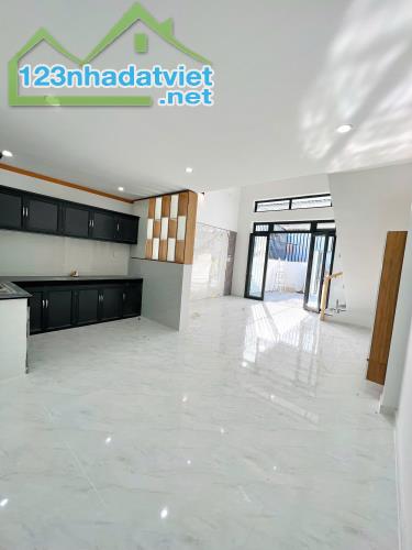 +1 Hàng ngộp Bán lỗ, 100m2 sổ riêng thổ cư, chỉ 800 triệu Đồng Khởi - 3