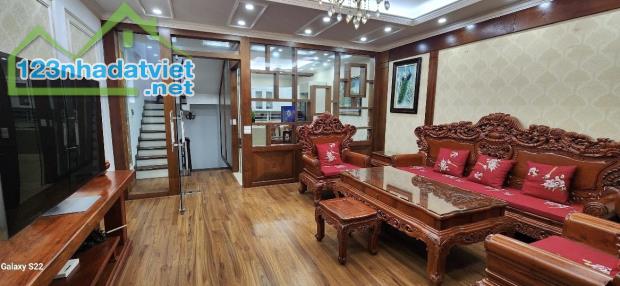 Phân lô Trung Kính nhà đẹp 60m2, mt 6m kd, ô tô tránh, gara, ngõ thông 25 tỷ hơn. - 1