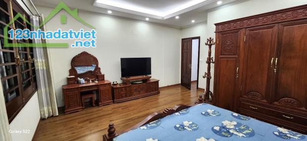 Phân lô Trung Kính nhà đẹp 60m2, mt 6m kd, ô tô tránh, gara, ngõ thông 25 tỷ hơn. - 3