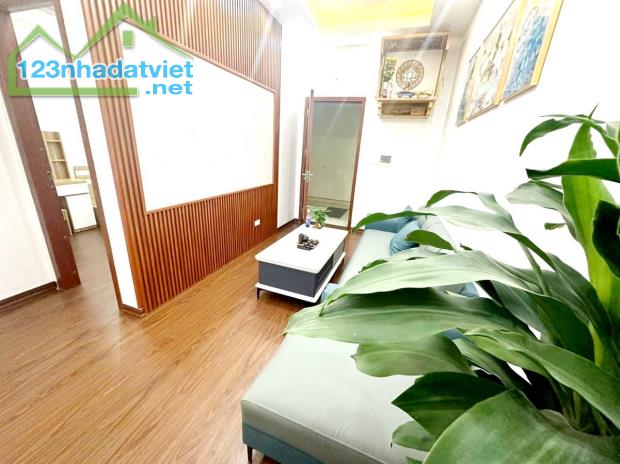 Chỉ cần đến 3 tỷ, Chung cư siêu đẹp Nguyễn Chánh - Cầu Giấy, tầm tiền siêu hiếm, xem - 2