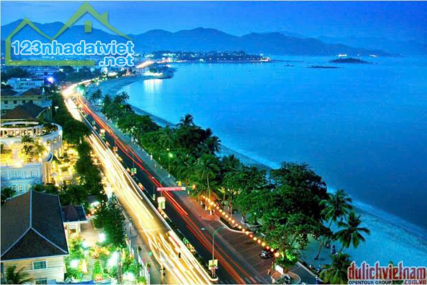 Bán 200M2 Đất view biển đường Nguyễn Tất Thành,Đà Nẵng 3 lô liền nhau