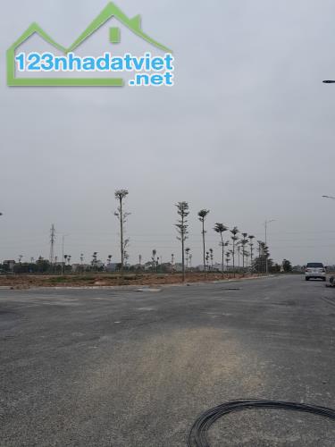 CHÍNH CHỦ CẦN BÁN LÔ ĐẤT ĐẸP - GIÁ TỐT - Vị Trí Đắc Địa Tại Xã Hòa Phong, Thị Xã Mỹ Hào,