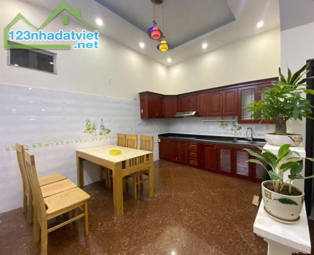 Bán nhà gần chợ Hà Đông, cạnh phố cổ, gần TTTM, Nhà đẹp, ở ngay 73m2 7.85 tỷ - 1