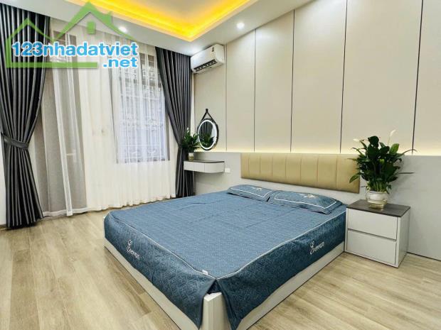 Bán nhà Trần Khát Chân, Hai Bà Trưng 50m2x3 tầng, ngõ rộng gần phố, sổ đỏ 6.25 tỷ - 1