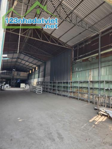 Bán nhà Xưởng Mặt Tiền đường Võ Văn Vân đi vào - 500m² ( 10 x 50 ) - Xưởng trên đất thổ cư - 3