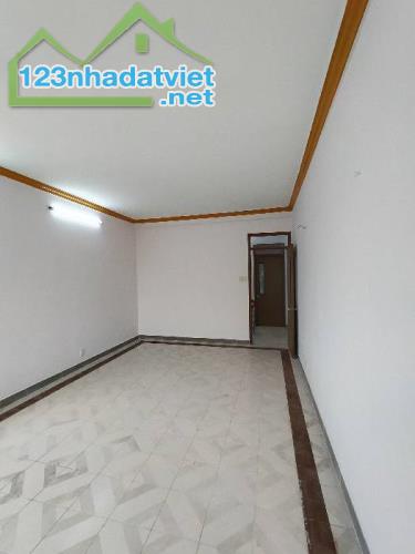 Bán nhà hẻm 131 Kinh Dương Vương Quận 6 - 53m2 - 1