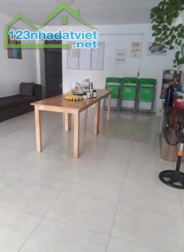 Bán nhà 2 tầng MT đường Đỗ Quang (đường 5m5 lề 3m) cách Nguyễn Văn Linh 100m giá 7tỷ350