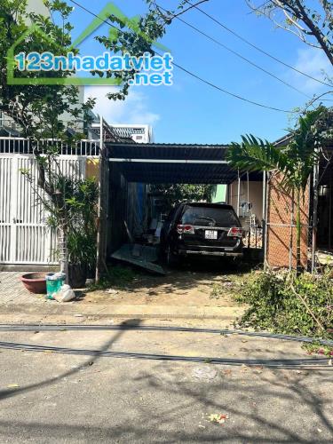 Bán lô đất trống MT đường Nguyễn Giản Thanh - Q.Thanh Khê , DT 90m2 giá 4ty350 - 1