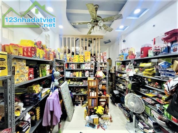 7 TỶ HƠN - NHÀ QUẬN 10 GẦN TTTM VẠN HẠNH MALL - 5 TẦNG 6PN 5WC - VUÔNG VỨC A4 -THUÊ 25T/TH