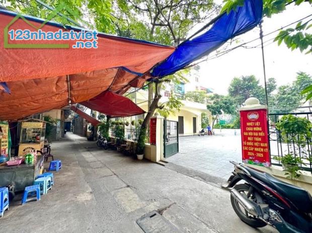 Giá Rẻ Bất Ngờ Nguyễn Trãi, Thanh Xuân 57m2, 3 Tầng, Chỉ 6.2 Tỷ.