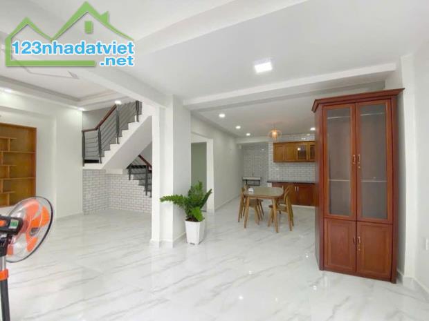 🔥🔥 SIÊU PHẨM MẶT TIỀN - NHÀ 3 TẦNG MỚI ĐẸP - GIÁP TÂN PHÚ - NGAY TRUNG TÂM - 77M2